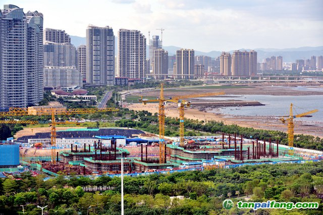建筑領(lǐng)域是我國(guó)能源消耗的三大領(lǐng)域之一，也是重要的碳排放源。攝影/章軻